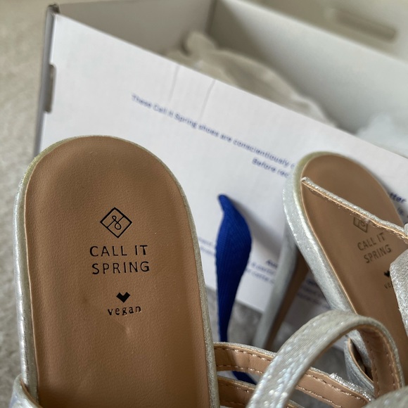 Call it spring SOFIJAS - Picture 3 of 4